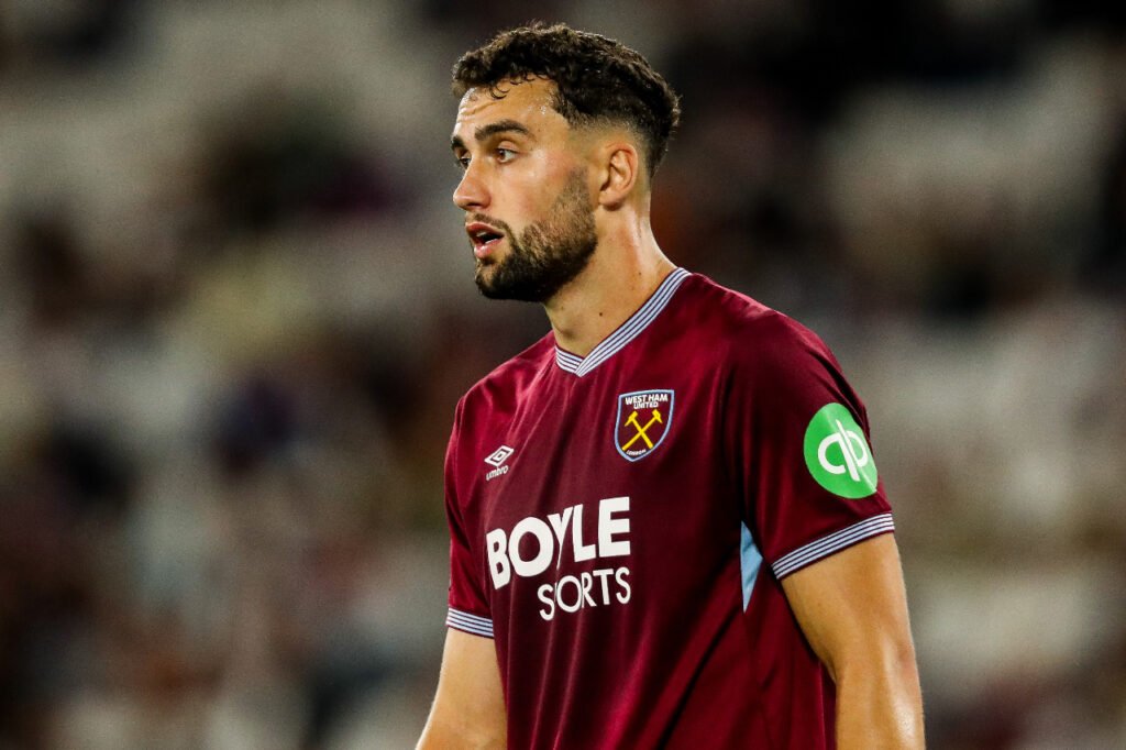 Maximilian Kilman avec le maillot de West Ham en Premier League