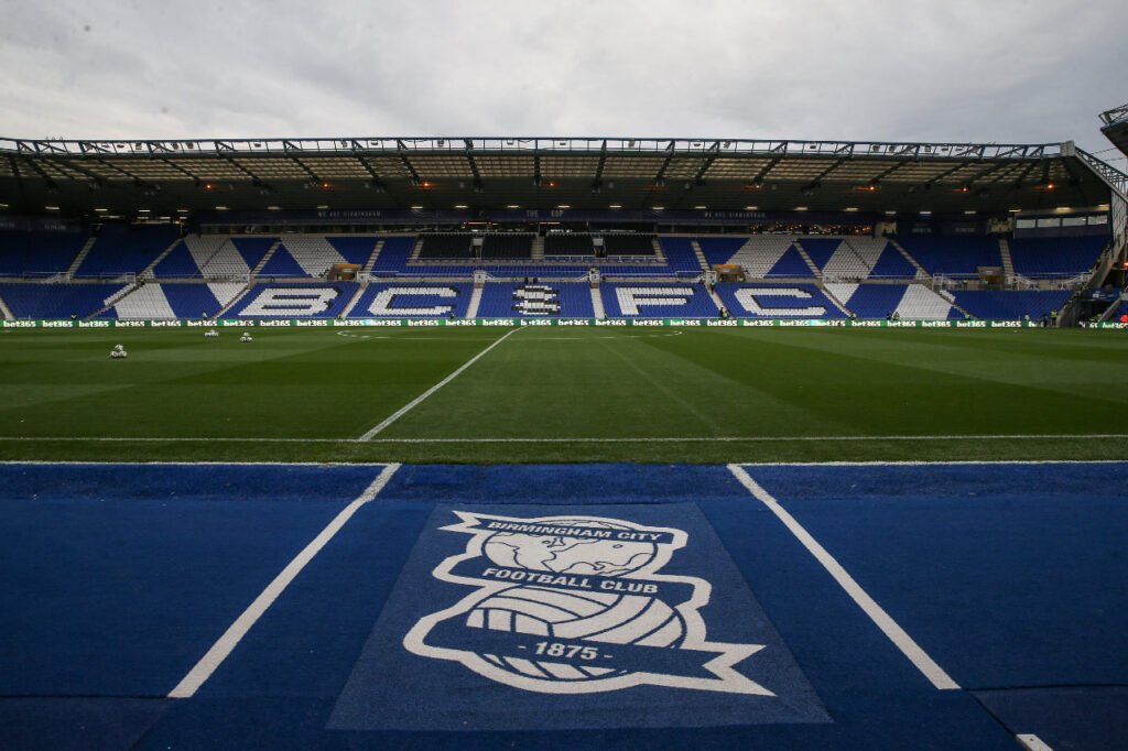 Le stade de St Andrew's accueille désormais des matchs de Championship